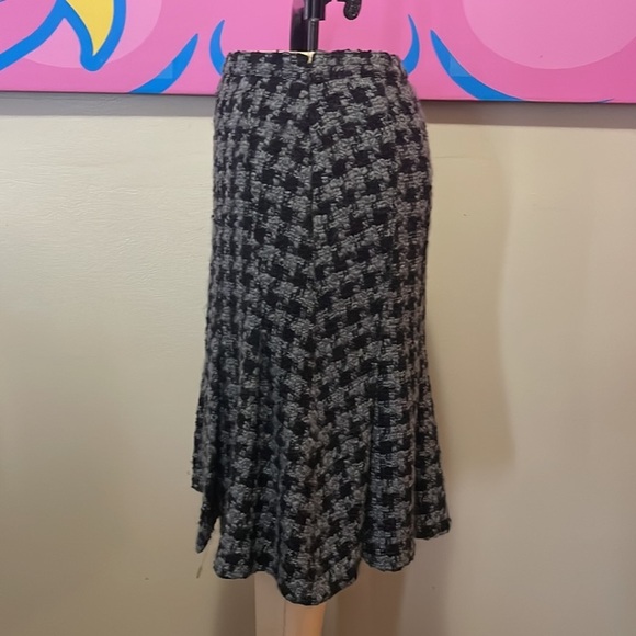 Moschino Cheap Chic Gray Black Wool Tweed Houndstooth Trumpet Skirt - Picture 6 of 10